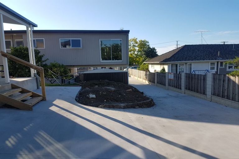 Photo of property in 7 Ambury Road, Mangere Bridge, Auckland, 2022