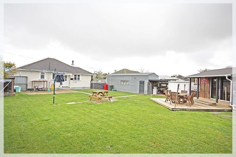 Photo of property in 28 George Street, Levin, 5510