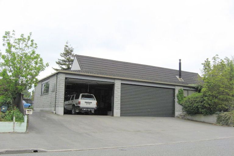 Photo of property in 61 Kowhai Avenue, Rangiora, 7400