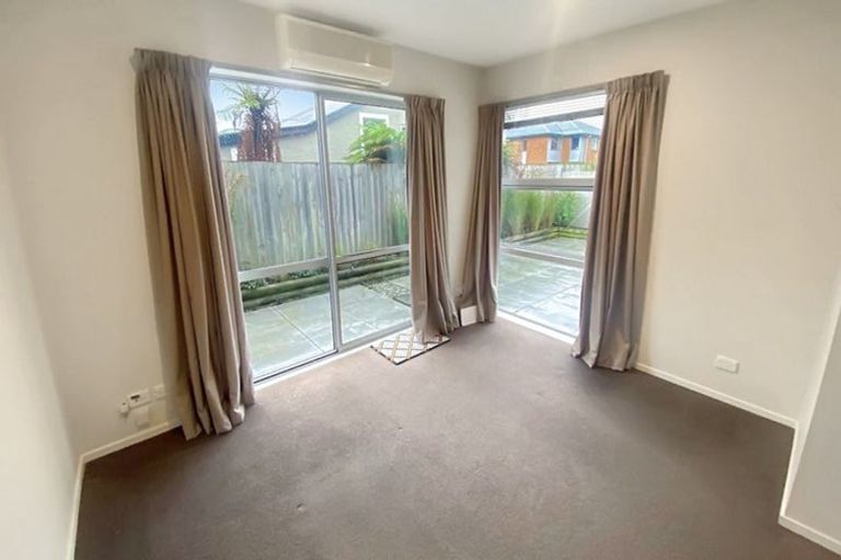 Photo of property in 90 Huxley Street, Sydenham, Christchurch, 8023