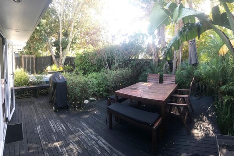 Photo of property in 86b Francis Street, Hauraki, Auckland, 0622