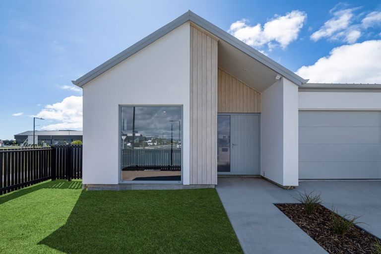 Photo of property in 41 Monaro Place, Papamoa, 3118
