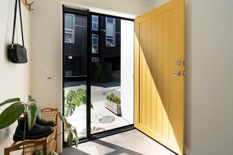 Photo of property in 12 Mayfly Lane, Hobsonville, Auckland, 0616