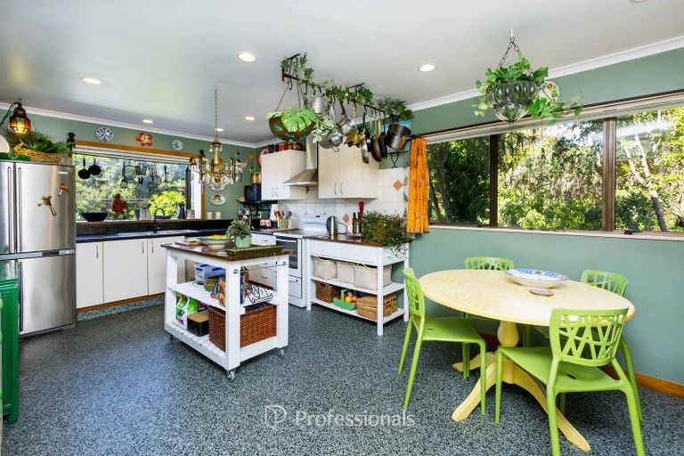 Photo of property in 12 Dunns Street, Silverstream, Upper Hutt, 5019