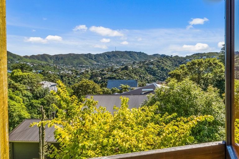 Photo of property in 8a Margaret Street, Wadestown, Wellington, 6012