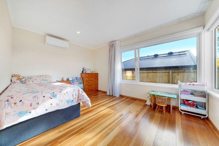 Photo of property in 28 Sandspit Road, Waiuku, 2123