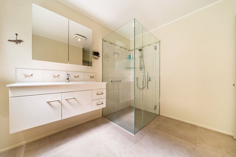 Photo of property in 88a Paremata Road, Paremata, Porirua, 5024