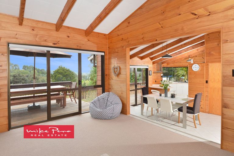 Photo of property in 27 Westwood Lane, Horahora, Whangarei, 0110