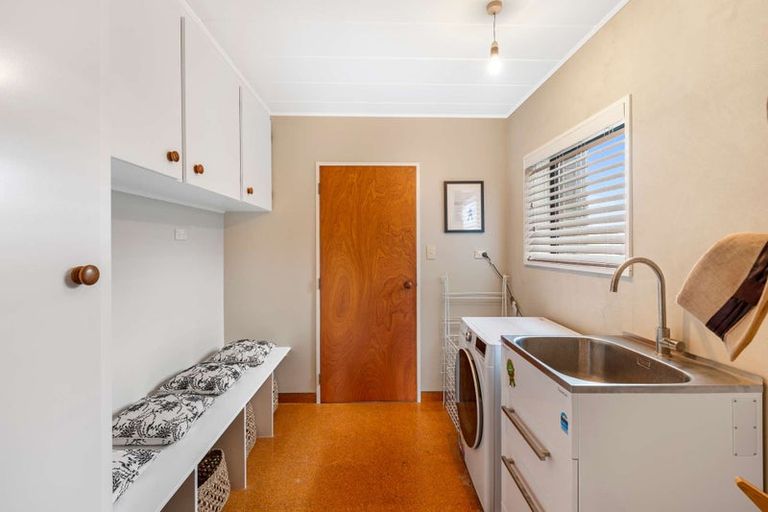 Photo of property in 23 Mitre Street, Gore, 9710