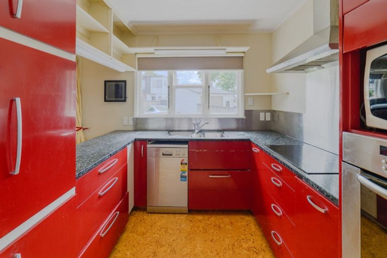 Photo of property in 72b Arimu Road, Papakura, 2110