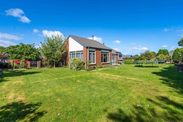 Photo of property in 728 Queens Drive, Waikiwi, Invercargill, 9810