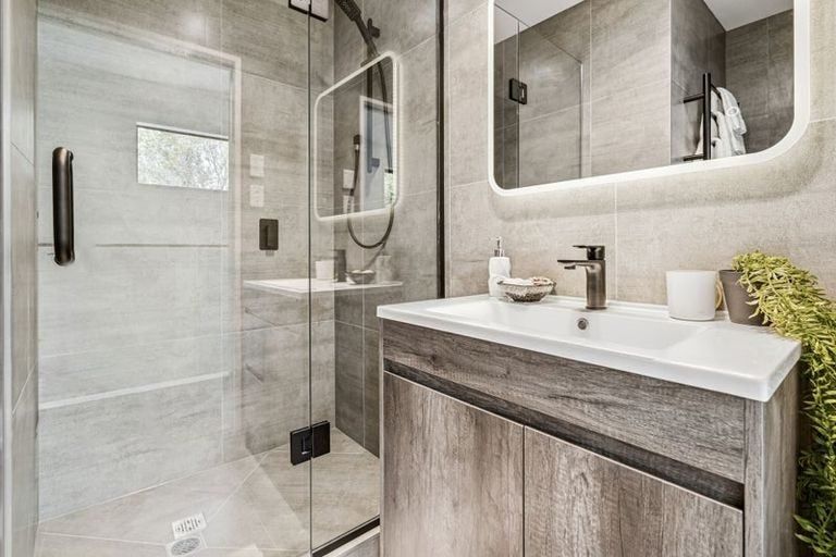 Photo of property in 4/14 Freyberg Place, Howick, Auckland, 2014