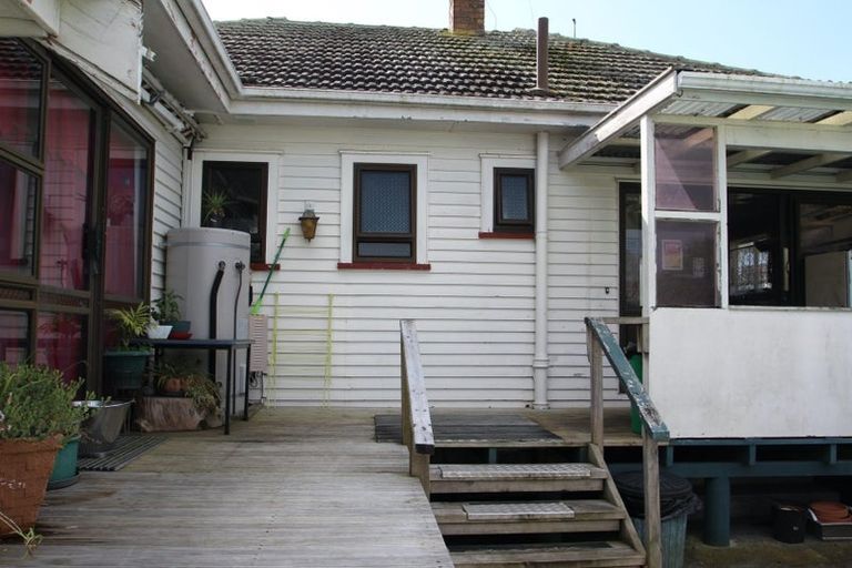 Photo of property in 52 Weymouth Road, Manurewa, Auckland, 2102