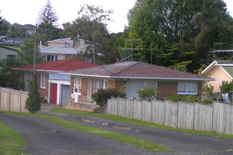 Photo of property in 2/3 Merriefield Avenue, Forrest Hill, Auckland, 0620