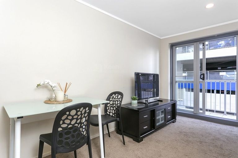 Photo of property in Waldorf Bankside Apartments, 4e/8 Bankside Street, Auckland Central, Auckland, 1010