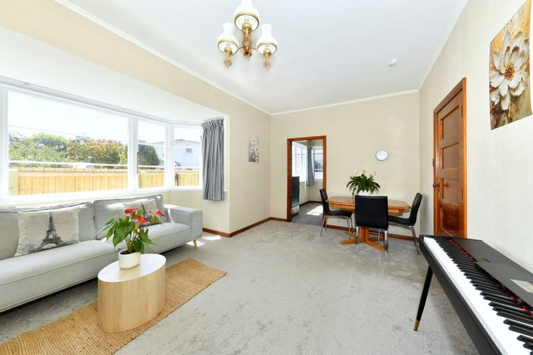 Photo of property in 194 Blenheim Road, Riccarton, Christchurch, 8041