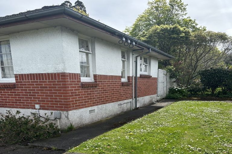 Photo of property in 1/559 Fergusson Drive, Trentham, Upper Hutt, 5018