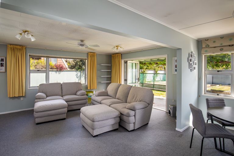 Photo of property in 20 Eureka Street, Alexandra, 9320