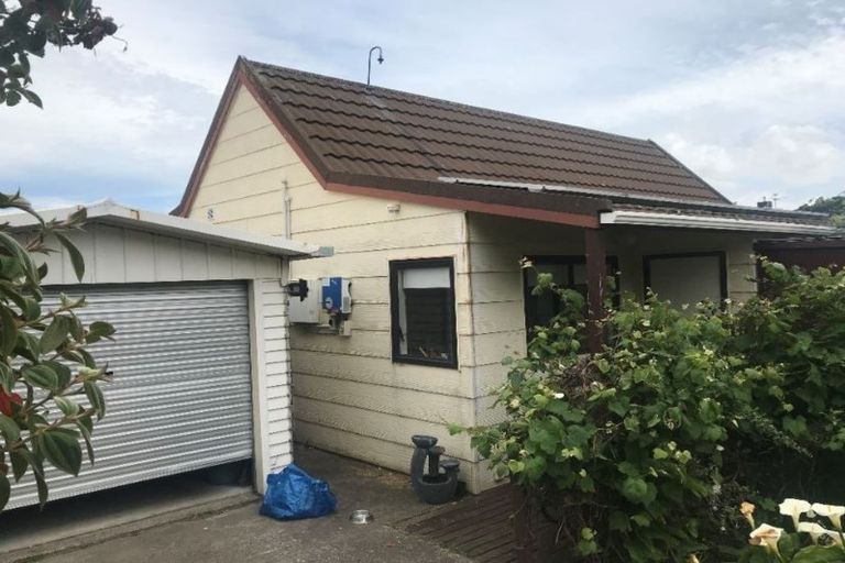 Photo of property in 130a Miramar Avenue, Miramar, Wellington, 6022