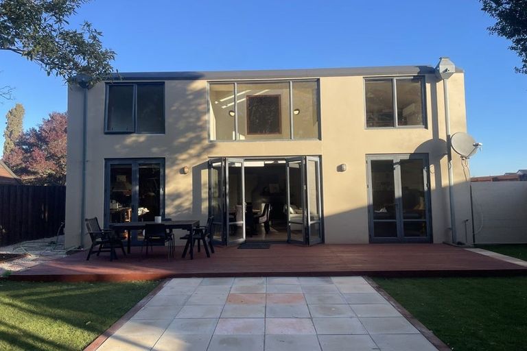 Photo of property in 10 Oxford Road, Rangiora, 7400