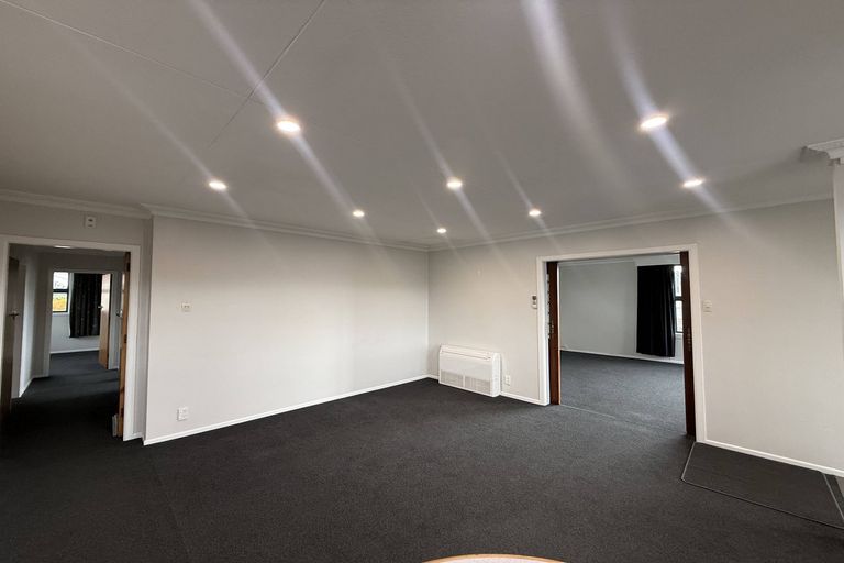 Photo of property in 2a Brooklyn Street, Green Island, Dunedin, 9018