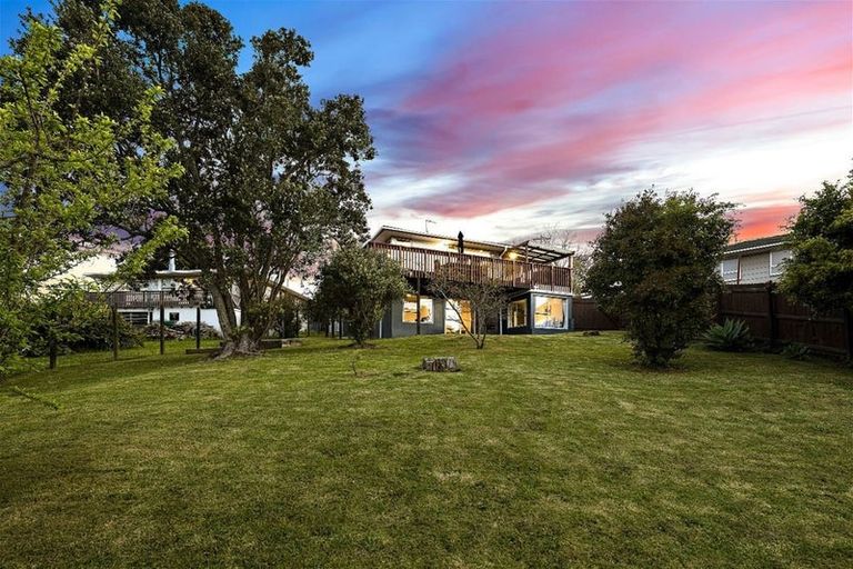 Photo of property in 22 Helena Street, Massey, Auckland, 0614