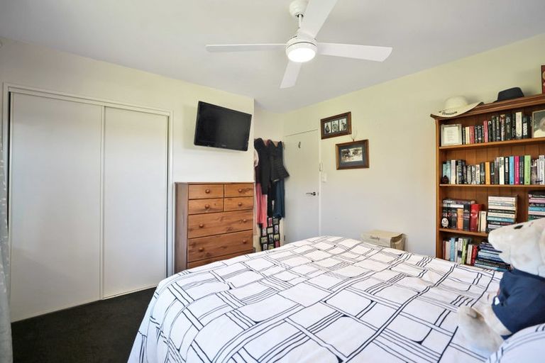 Photo of property in 41 South Park Road, Newland, Ashburton, 7772