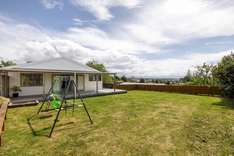 Photo of property in 143 Bellevue Road, Brookfield, Tauranga, 3110