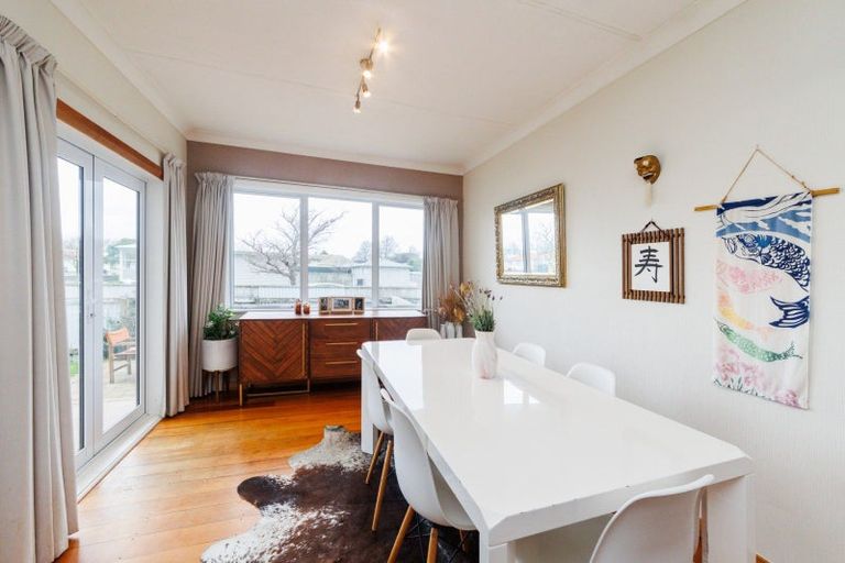 Photo of property in 38 Liverpool Street, Takaro, Palmerston North, 4412