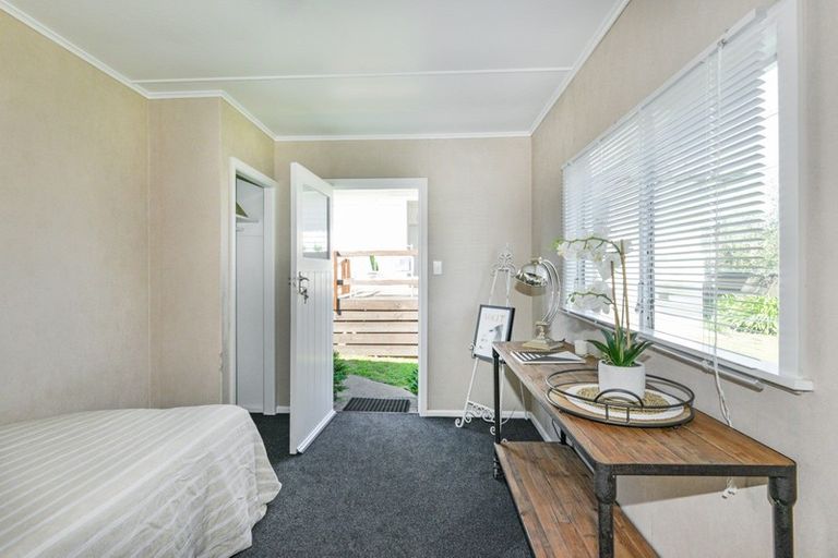 Photo of property in 46 Given Street, Havelock North, 4130