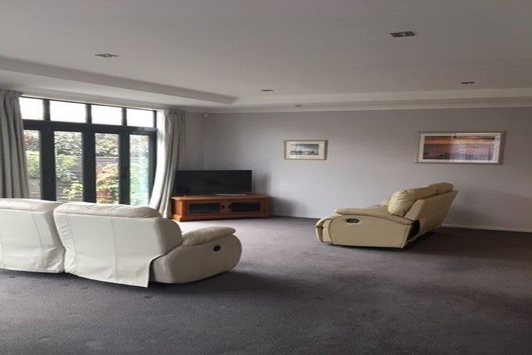 Photo of property in 50 Country Club Terrace, Northwood, Christchurch, 8051