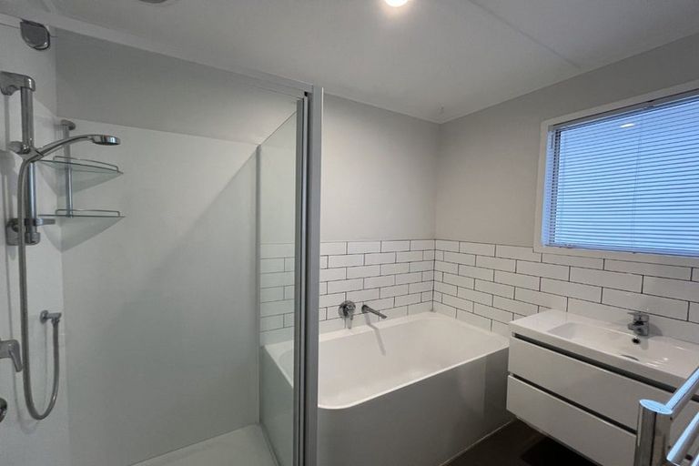 Photo of property in 7 Sharda Grove, Paraparaumu Beach, Paraparaumu, 5032