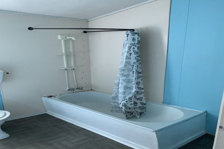 Photo of property in 5 Prosser Street, Green Island, Dunedin, 9018