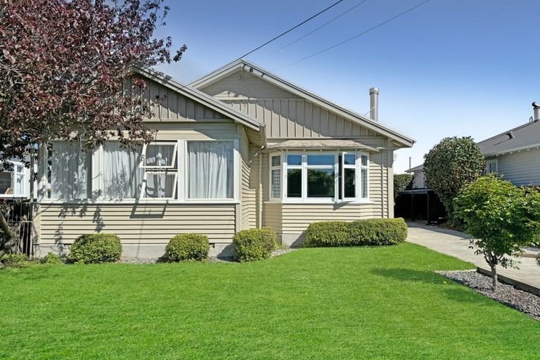 Photo of property in 48 Medway Street, Richmond, Christchurch, 8013