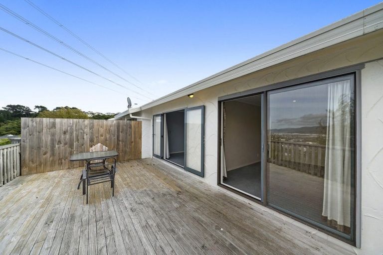Photo of property in 1/12 Kekeno Grove, Tirohanga, Lower Hutt, 5010