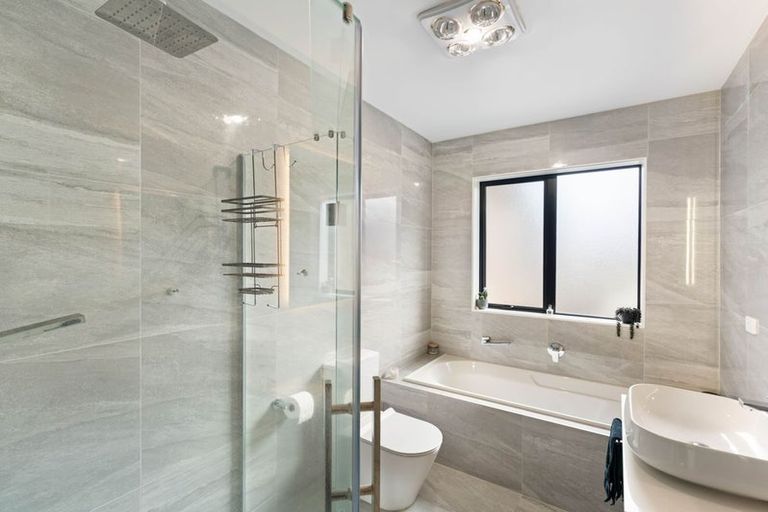 Photo of property in 26 Bathurst Crescent, Pokeno, 2402