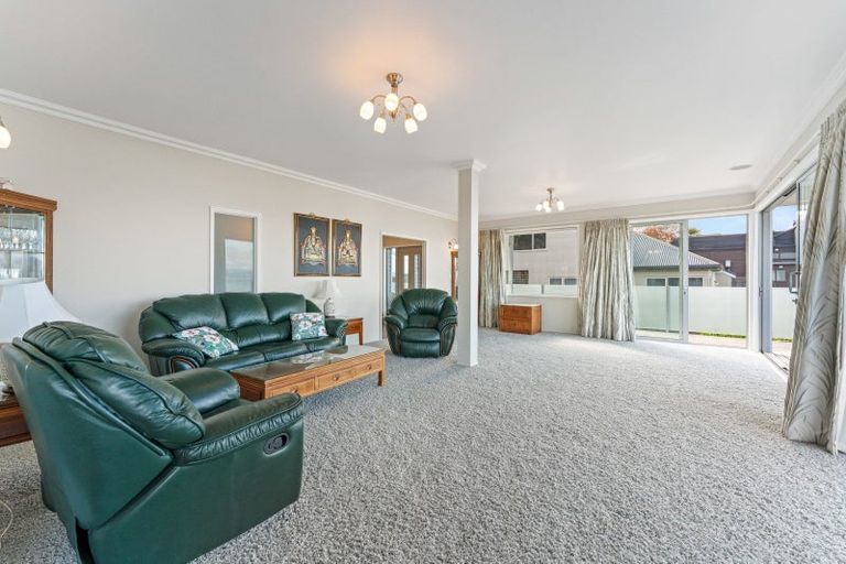 Photo of property in 79 Wakeman Road, Acacia Bay, Taupo, 3330
