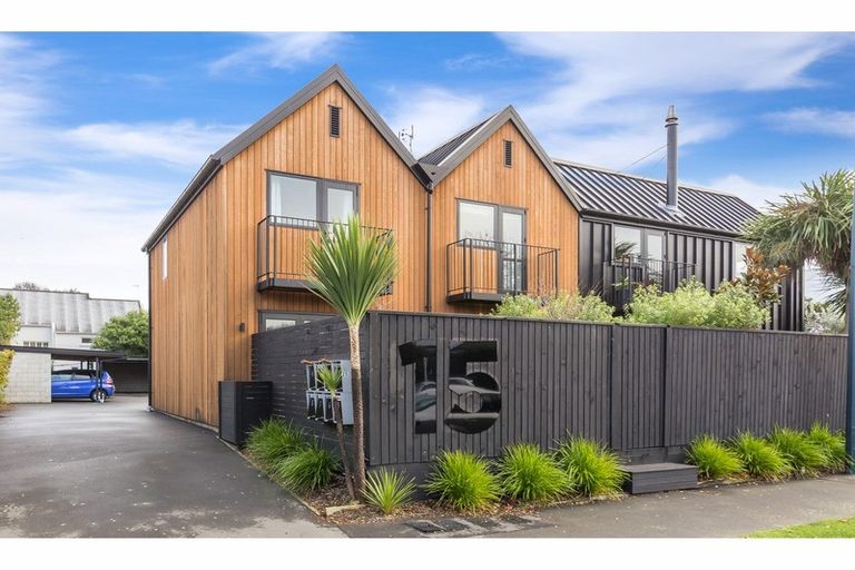 Photo of property in 15f Cheltenham Street, Merivale, Christchurch, 8014