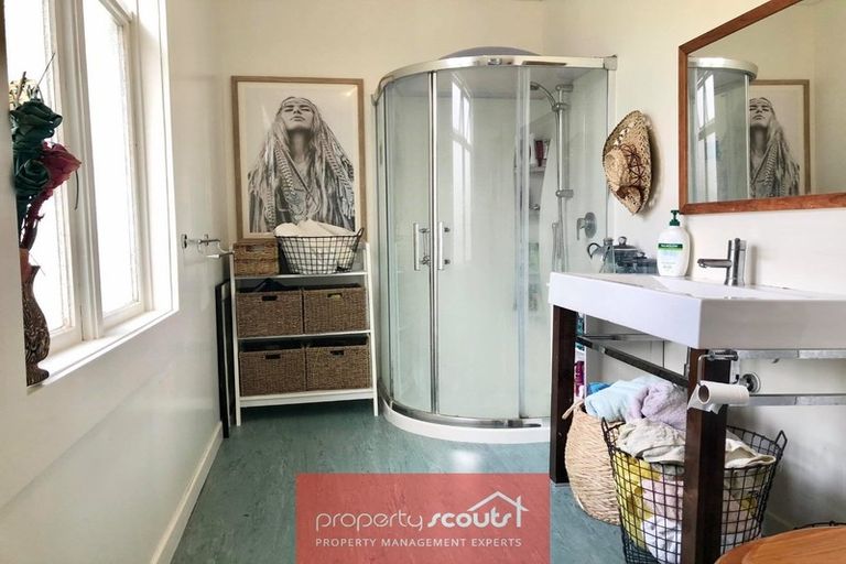 Photo of property in 6 Princes Street, Fitzroy, New Plymouth, 4312