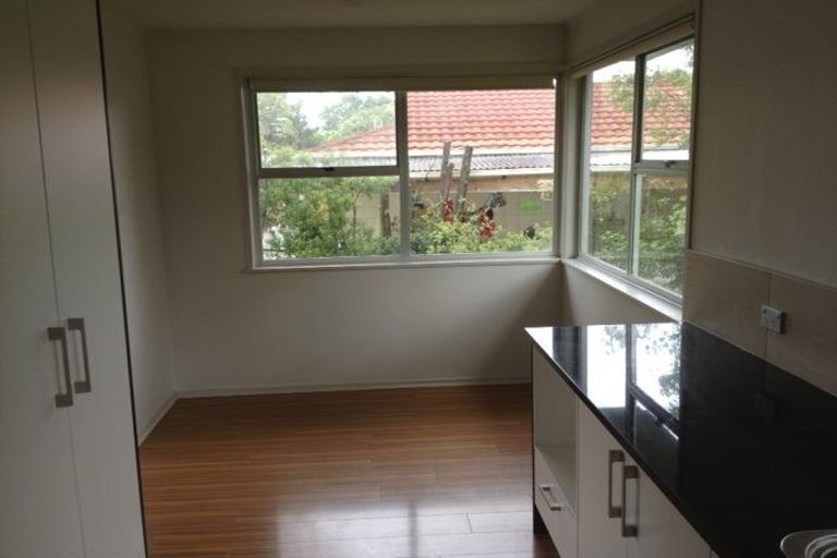 Photo of property in 23 Mawney Road, Henderson, Auckland, 0610