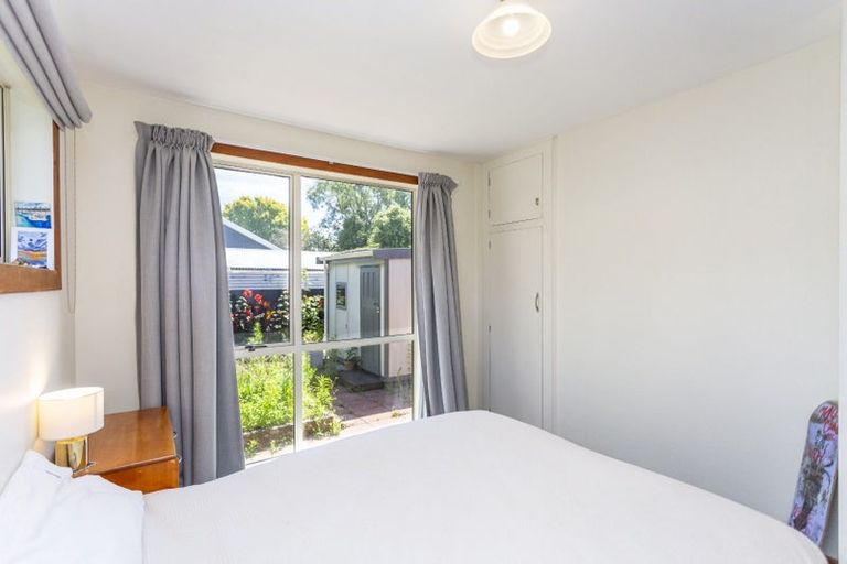 Photo of property in 47 Glenharrow Avenue, Avonhead, Christchurch, 8042