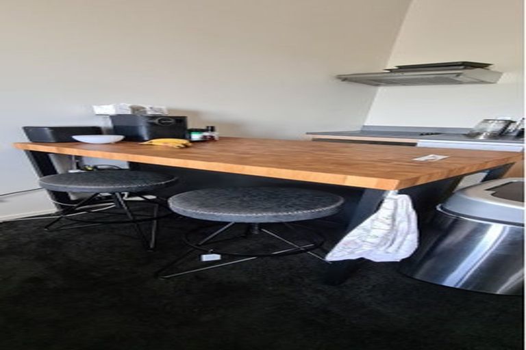 Photo of property in 304/3 Morningside Drive, Morningside, Auckland, 1025