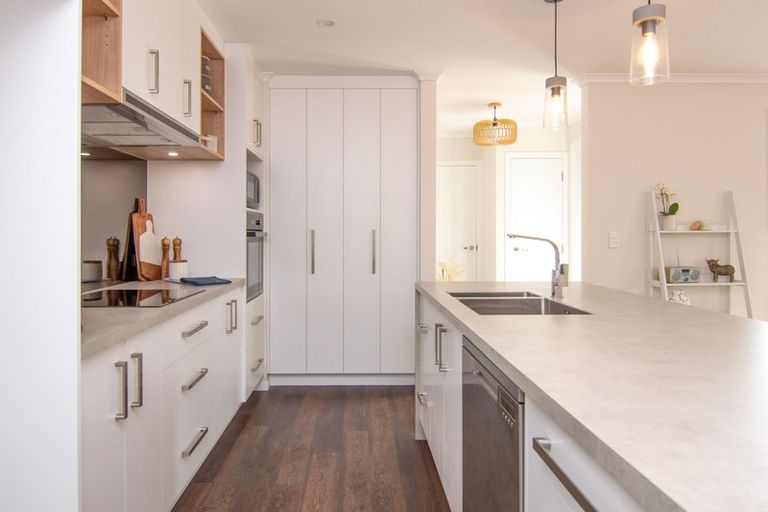 Photo of property in 532a Featherston Street, Roslyn, Palmerston North, 4414