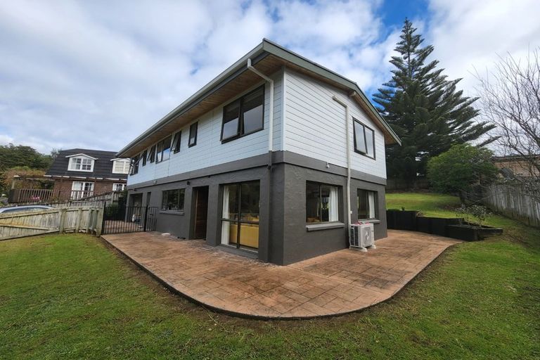 Photo of property in 12 The Glade South, Pukekohe, 2120