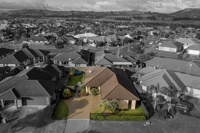 Photo of property in 6 Atlantic Close, Papamoa Beach, Papamoa, 3118