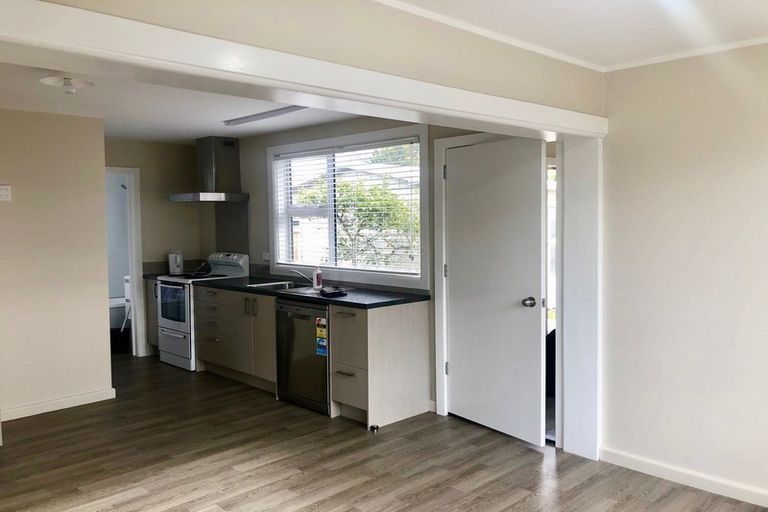 Photo of property in 152 Baker Street, New Brighton, Christchurch, 8083