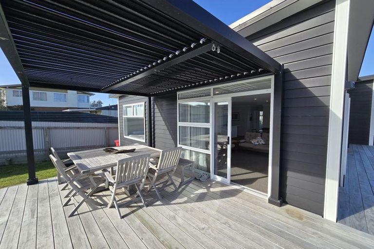 Photo of property in 13 Chaffey Street, Foxton Beach, Foxton, 4815