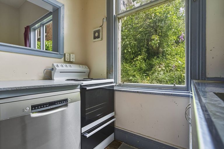 Photo of property in 9 Dundas Street, North Dunedin, Dunedin, 9016