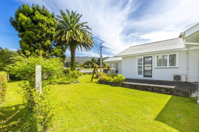 Photo of property in 650 Main Road North, Te Marua, Upper Hutt, 5018