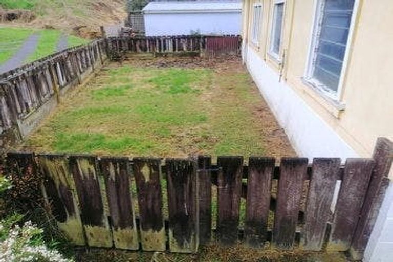 Photo of property in 15 Campbell Street, Taumarunui, 3920